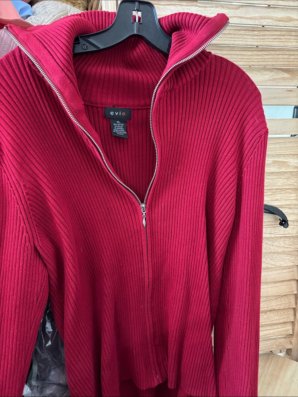 evie Women's Ribbed Zip-Front Sweater - Berry Red XL